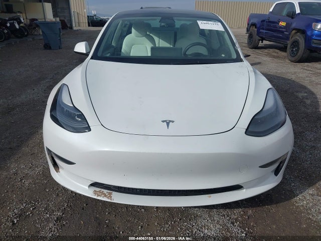 Продажа на аукционе авто 2023 Tesla Model 3 Rear-wheel Drive, vin: 5YJ3E1EAXPF626849, номер лота: 44063155