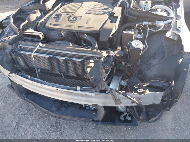 2013 MERCEDES-BENZ C 350 WDDGF5HB7DA780858 Photo 5