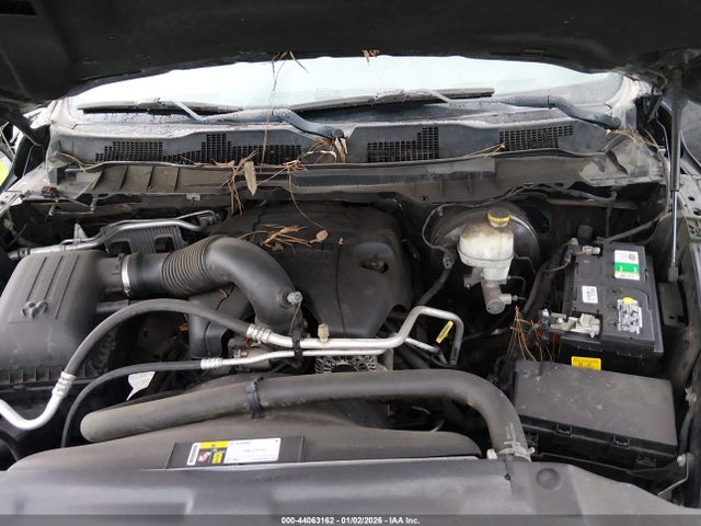 2016 RAM 1500 1C6RR6FT6GS404797 Photo 9