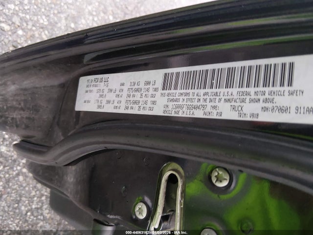 2016 RAM 1500 1C6RR6FT6GS404797 Photo 8