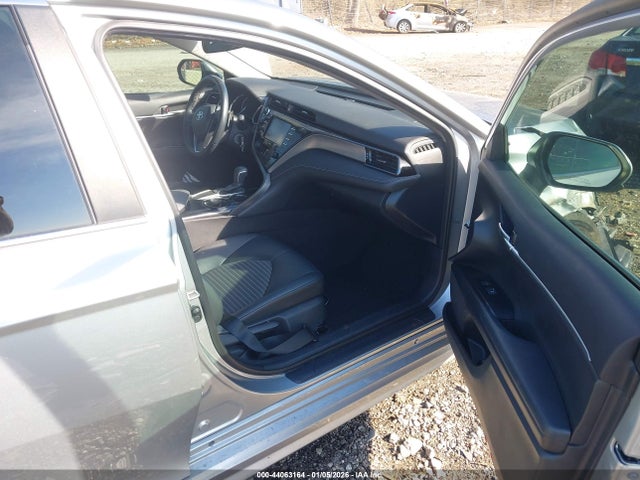 2020 TOYOTA CAMRY 4T1G11AK0LU900780 Photo 4