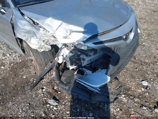 2020 TOYOTA CAMRY 4T1G11AK0LU900780 Photo 5