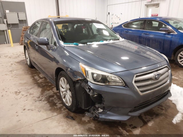 Продаж на аукціоні авто 2015 Subaru Legacy 2.5i Premium, vin: 4S3BNBD69F3023286, номер лоту: 44063173