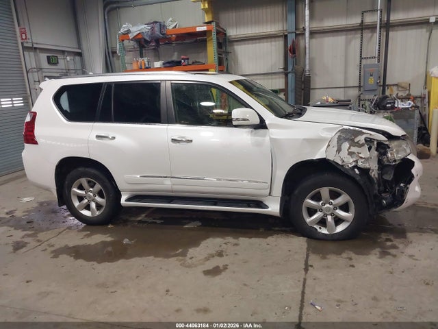 2011 Lexus Gx 460 Premium მანქანა იყიდება აუქციონზე, vin: JTJJM7FX5B5026926, აუქციონის ნომერი: 44063184