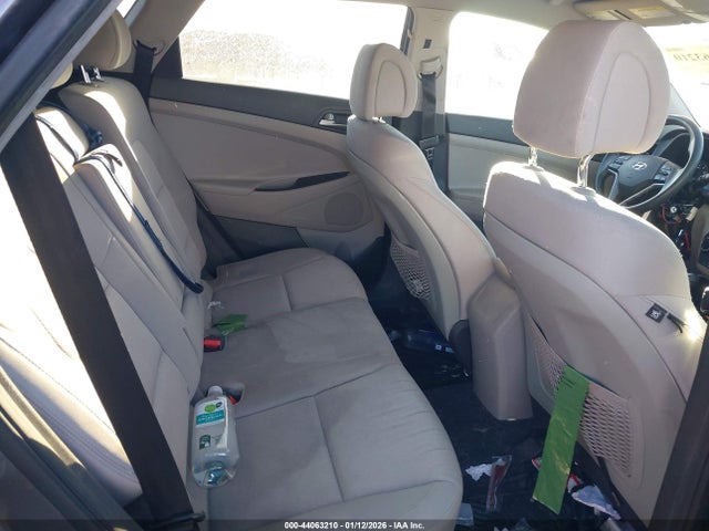 KM8J33A40JU691535 Hyundai TUCSON SEL