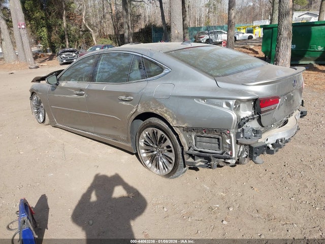 2018 LEXUS LS 500H JTHCYLFFXJ5000982 Photo 2