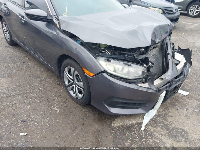Honda Civic Lx 2017 2HGFC2F52HH511976 Image 18