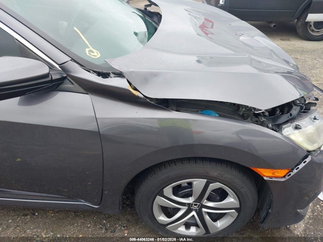 Honda Civic Lx 2017 2HGFC2F52HH511976 Image 19
