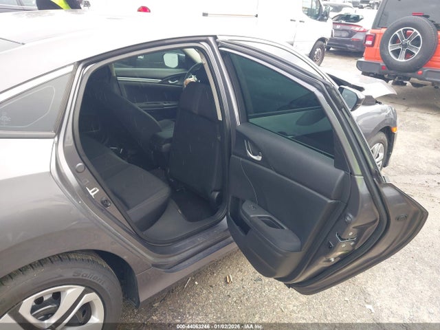 Honda Civic Lx 2017 2HGFC2F52HH511976 Image 8