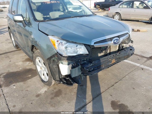 Subaru Forester 2.5i Premium 2015 JF2SJADC4FG528240 Image 6