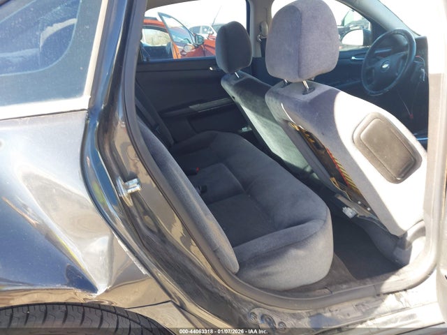 2G1WA5E35F1138856 Chevrolet Impala Limited Ls