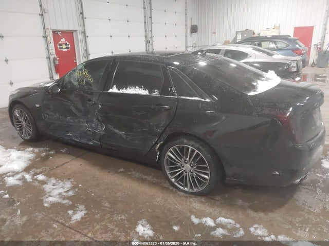 2018 CADILLAC CT6 1G6KJ5R6XJU128883 Photo 2