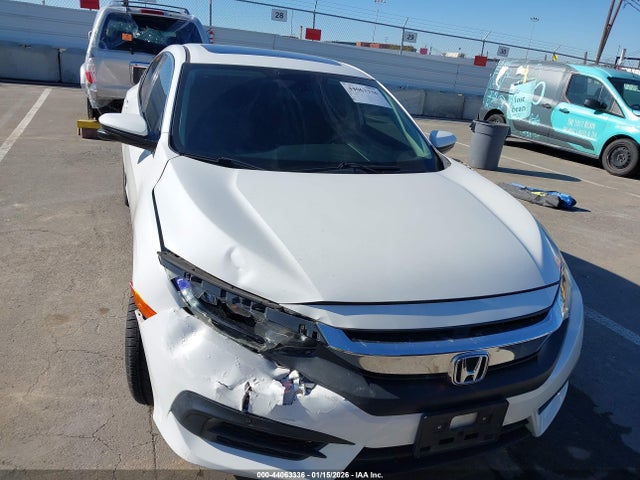Honda CIVIC EX 2018 2HGFC2F72JH518997 Image 12