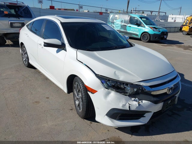 Honda CIVIC EX 2018 2HGFC2F72JH518997 Image 6