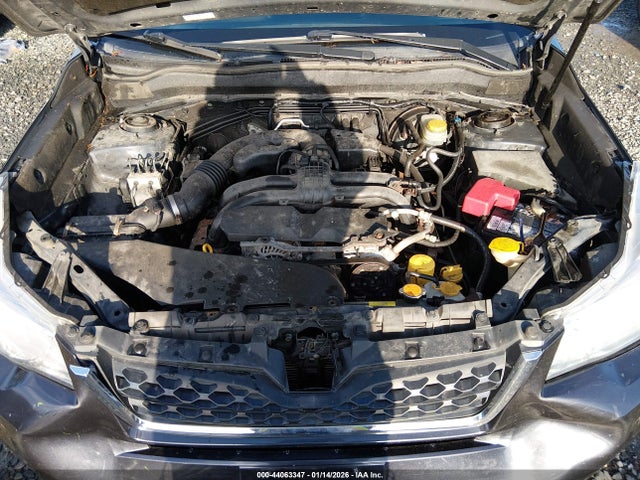 Subaru Forester 2.5i Premium 2014 JF2SJAEC8EH558395 Image 10