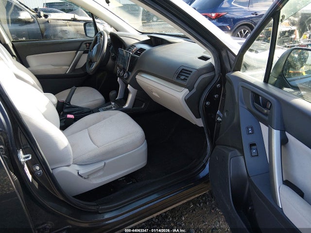 Subaru Forester 2.5i Premium 2014 JF2SJAEC8EH558395 Image 17