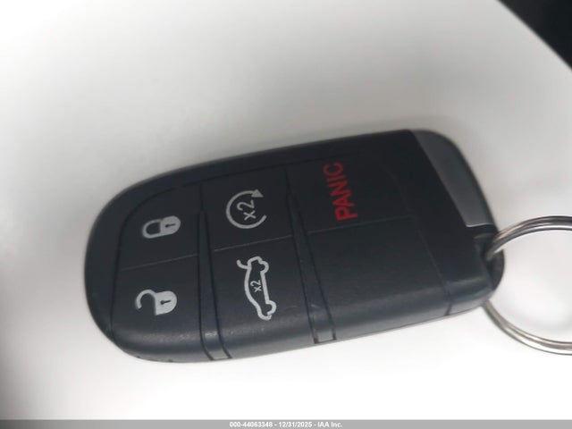Jeep Cherokee Limited 2016 1C4PJLDB5GW342172 Image 11