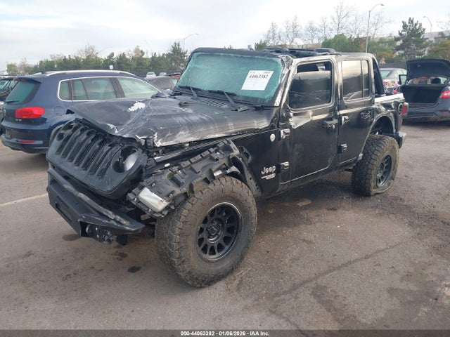 1C4HJXDGXKW649417 Jeep Wrangler Unlimited Sport S 4x4