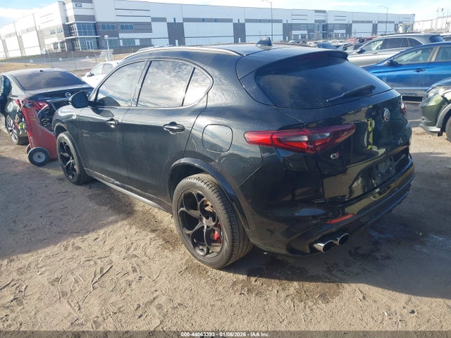 2018 ALFA ROMEO STELVIO ZASFAKEVXJ7C20883 Photo 2