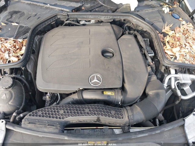 44063423 :رقم المزاد ، WDDWF8EB6KR516241 vin ، 2019 Mercedes-benz C 300 4matic مزاد بيع