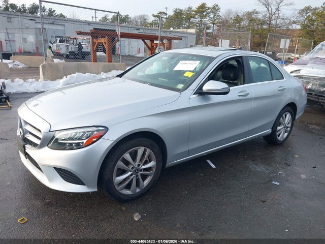 44063423 :رقم المزاد ، WDDWF8EB6KR516241 vin ، 2019 Mercedes-benz C 300 4matic مزاد بيع