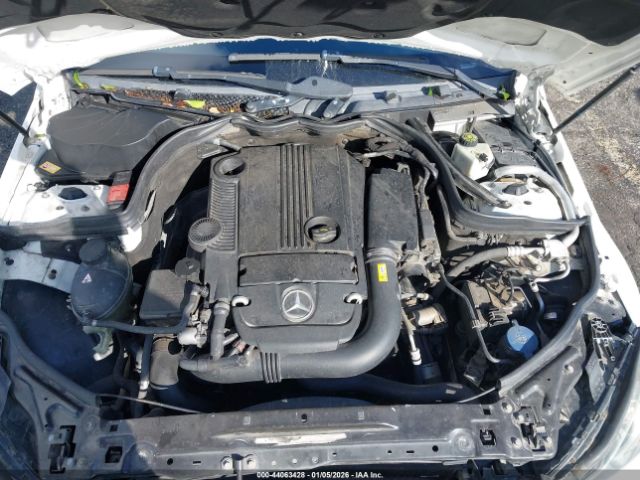 2014 MERCEDES-BENZ C 250 WDDGF4HBXEG221328 Photo 9