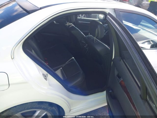2014 MERCEDES-BENZ C 250 WDDGF4HBXEG221328 Photo 7
