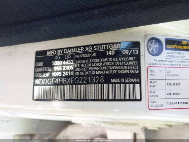 2014 MERCEDES-BENZ C 250 WDDGF4HBXEG221328 Photo 8