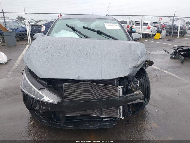 KMHD74LF9KU822498 Hyundai ELANTRA SE