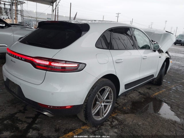 2021 PORSCHE MACAN WP1AA2A59MLB08546 Photo 3