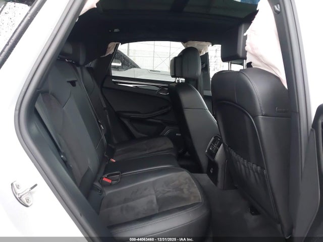 2021 PORSCHE MACAN WP1AA2A59MLB08546 Photo 7