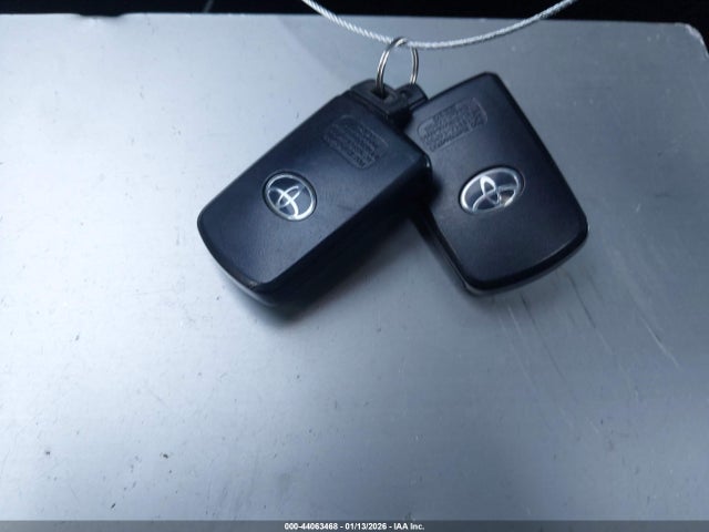 3TYCZ5AN2PT160385 Toyota Tacoma Trd Pro