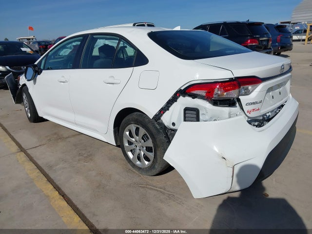 2026 Toyota Corolla Le მანქანა იყიდება აუქციონზე, vin: 5YFB4MDE4TP381551, აუქციონის ნომერი: 44063472