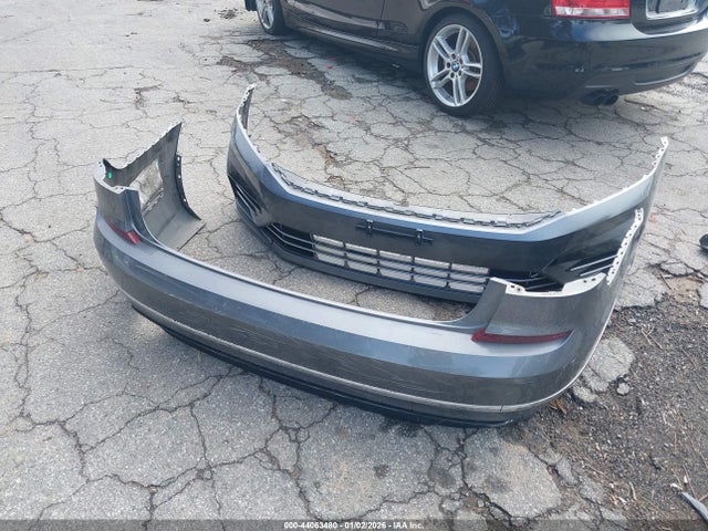 1VWDT7A31HC023322 Volkswagen Passat 1.8t R-line