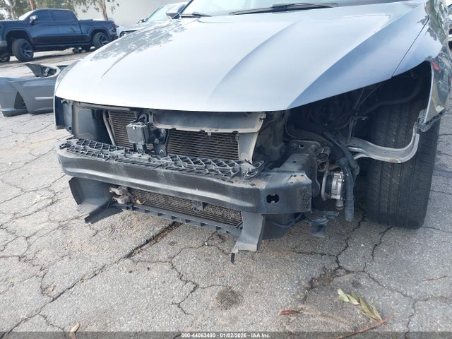 1VWDT7A31HC023322 Volkswagen Passat 1.8t R-line