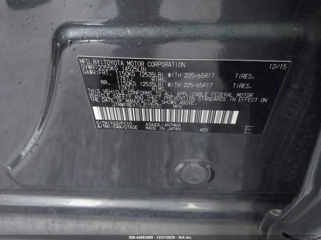 JTMWFREV1GJ073030 Toyota Rav4 Xle