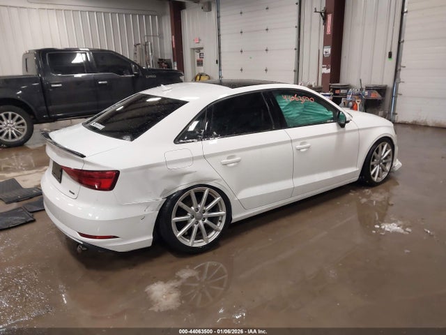 2017 Audi A3 2.0t Premium მანქანა იყიდება აუქციონზე, vin: WAUB8GFF2H1024874, აუქციონის ნომერი: 44063500