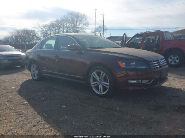 2013 VOLKSWAGEN PASSAT 1VWCM7A37DC062600