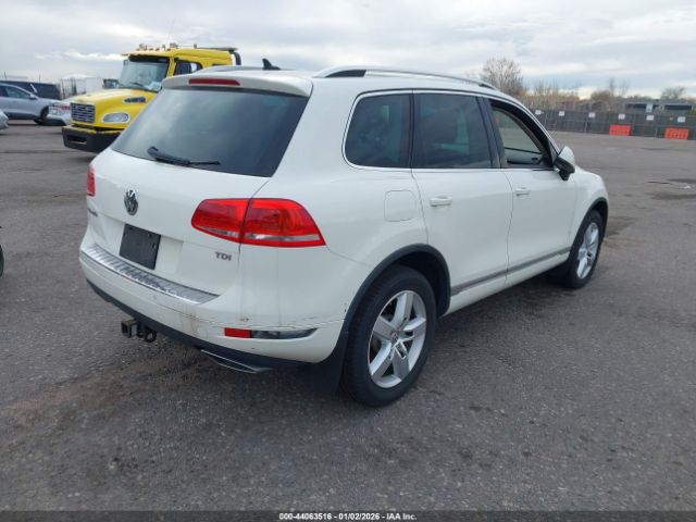 2012 VOLKSWAGEN TOUAREG WVGFK9BP7CD000878 Photo 3