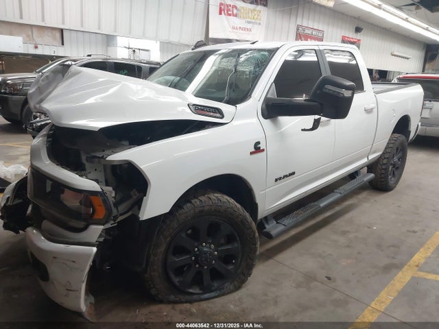 3C6UR5DL3RG179465 RAM 2500 Big Horn 4x4 6&#039;4 Box