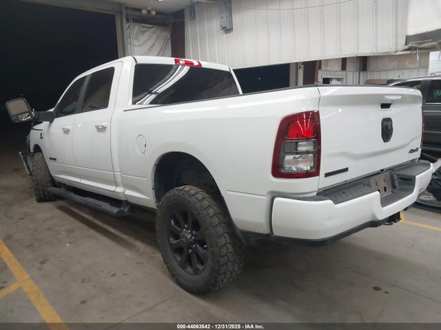 3C6UR5DL3RG179465 RAM 2500 Big Horn 4x4 6&#039;4 Box