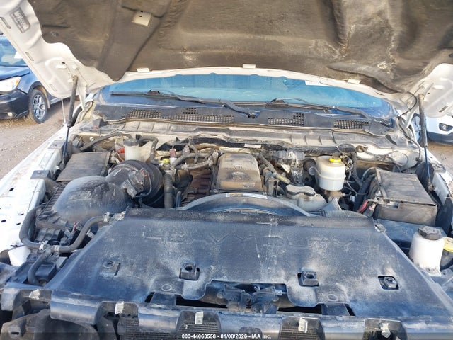 3C6UR5DL2EG201921 RAM 2500 Slt