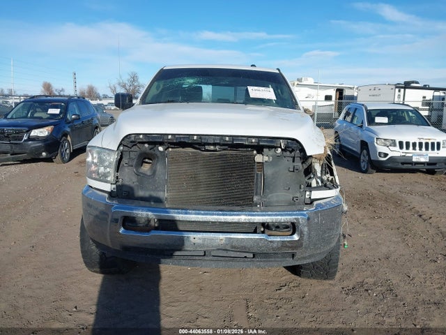 3C6UR5DL2EG201921 RAM 2500 Slt
