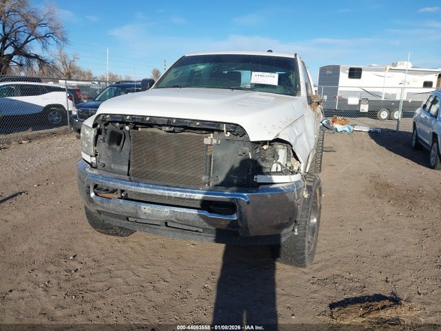 3C6UR5DL2EG201921 RAM 2500 Slt