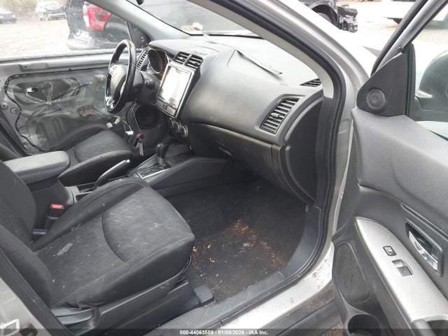 2020 MITSUBISHI OUTLANDER SPORT JA4AP4AU9LU025415 Photo 4