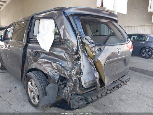 2014 TOYOTA SIENNA 5TDKK3DC4ES507691 Photo 5