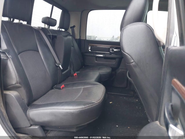 1C6RR7NM6FS696109 RAM 1500 Laramie