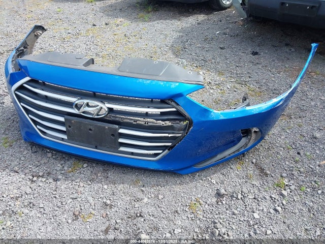 KMHD74LF5JU607571 Hyundai ELANTRA SE