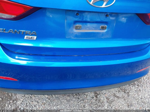 KMHD74LF5JU607571 Hyundai ELANTRA SE