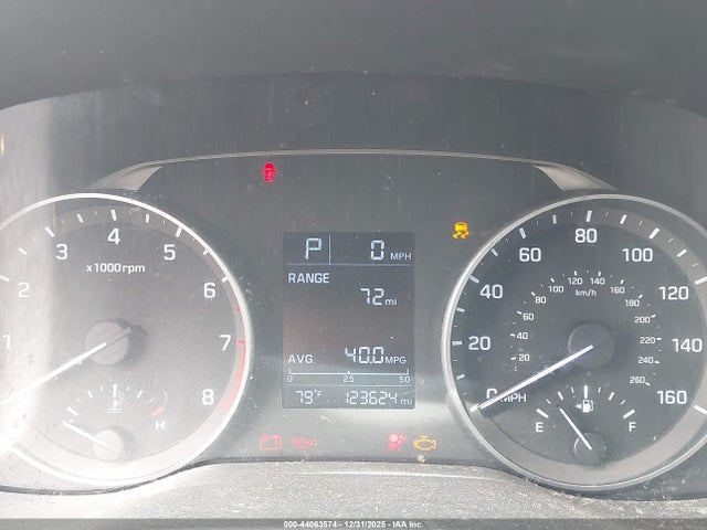 KMHD74LF5JU607571 Hyundai ELANTRA SE
